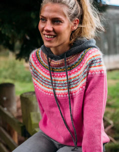 Embracing Tradition and Innovation: The World of Eribé Knitwear