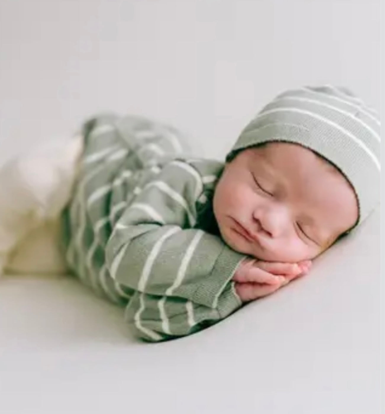 Newborn Set - Green Stripe