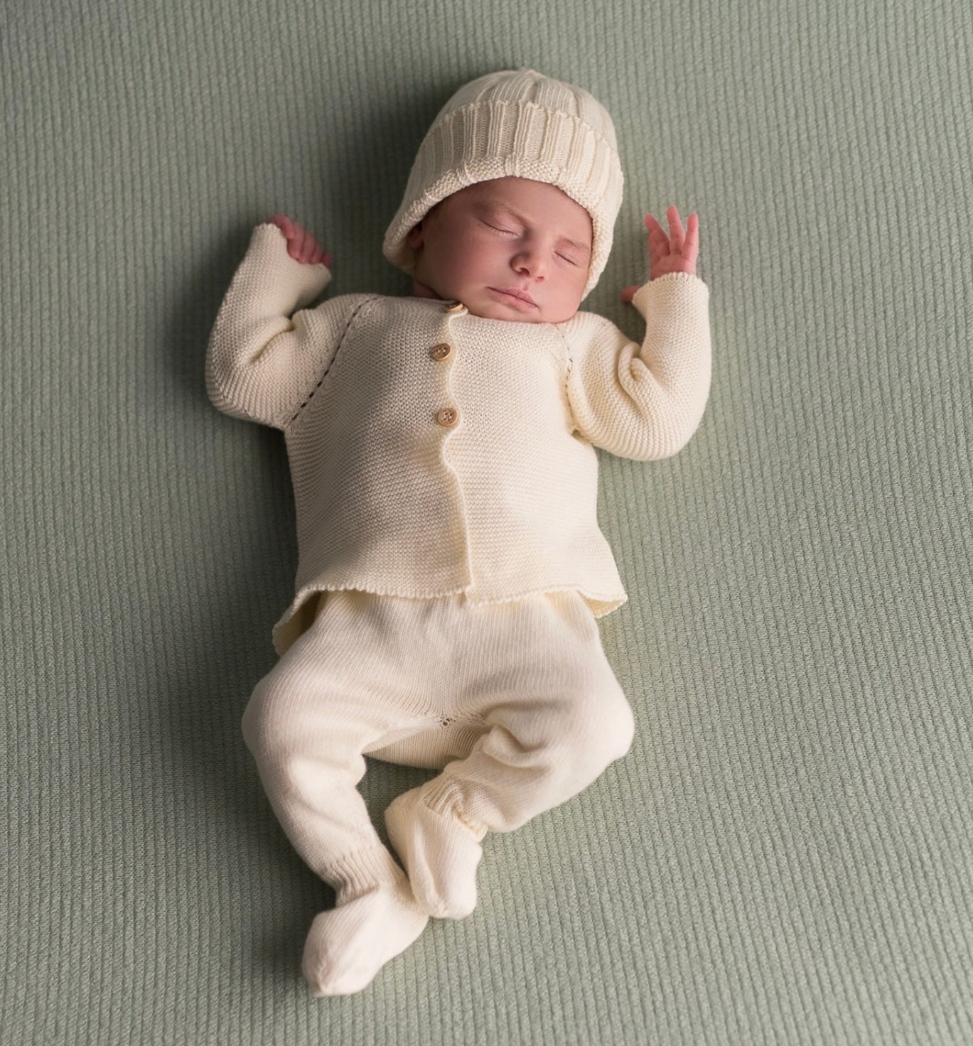 Newborn Outfit - Ecru