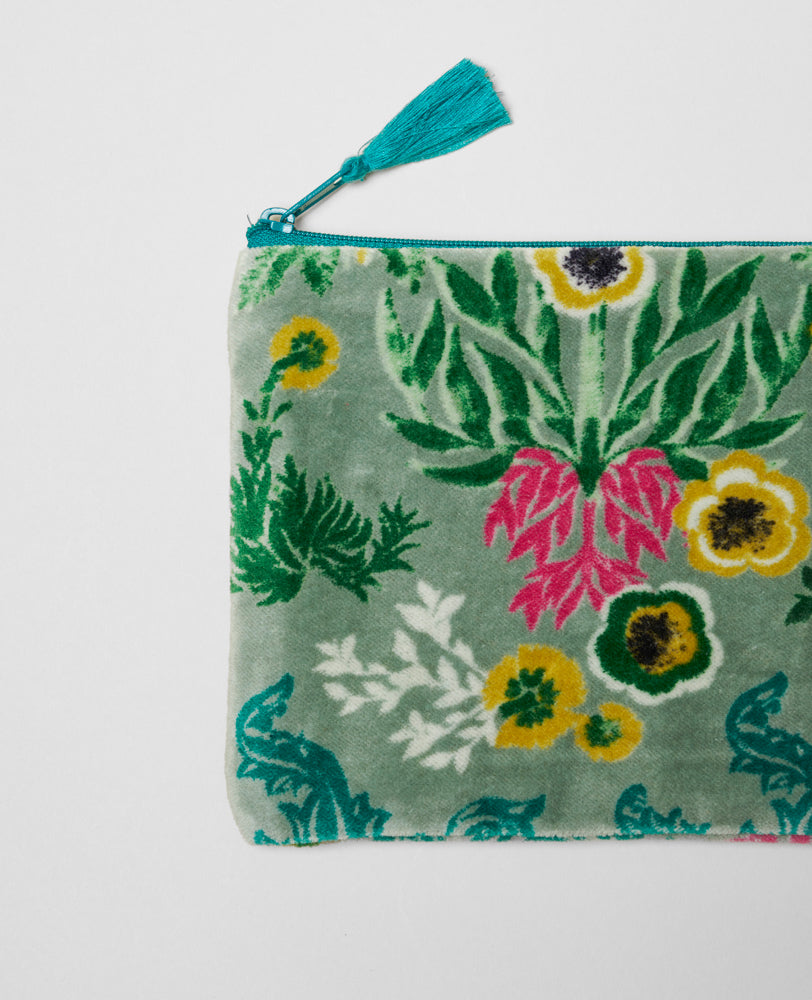 Medium Velvet Pouch - Swainston Green