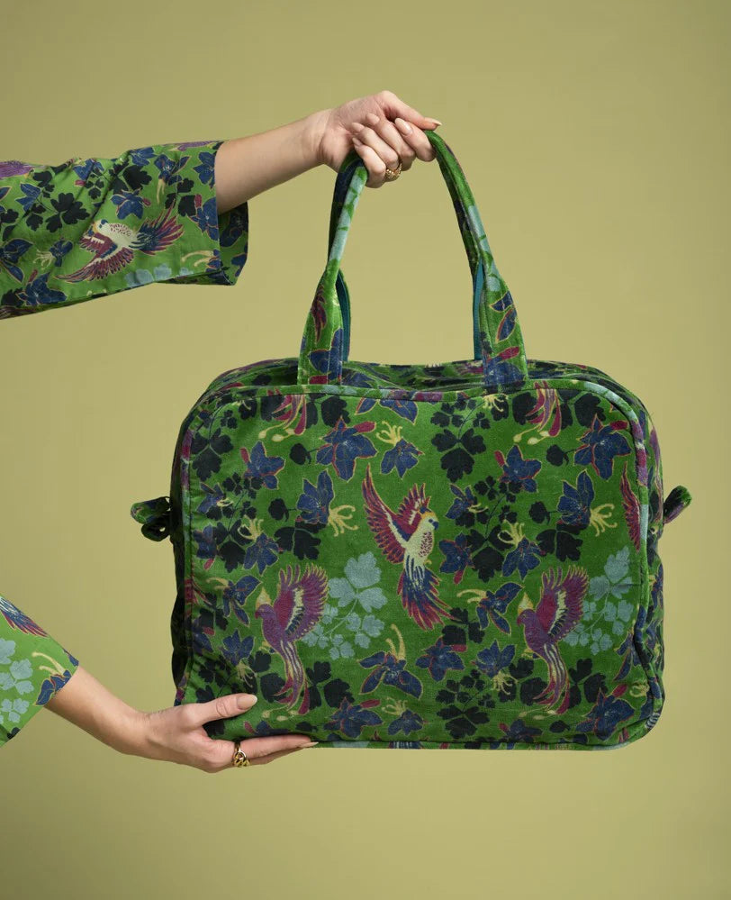Velvet Weekend Bag - Ancolie Vibrant Green